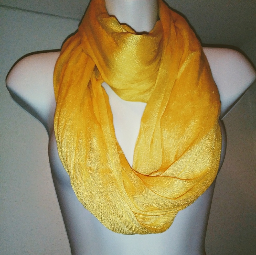 Infinity scarf